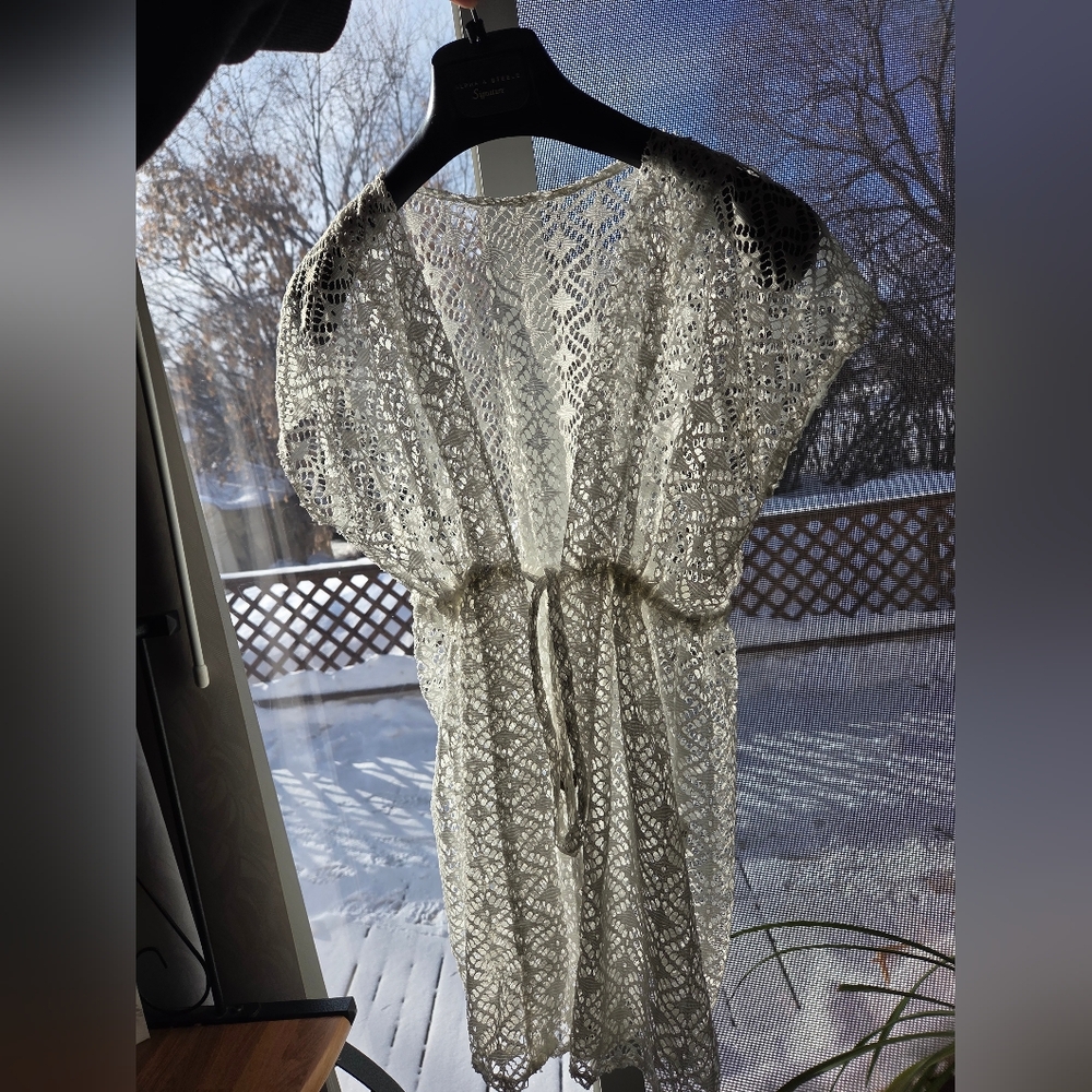 White Lace Kimono Style Draw String Cover-Up - Picture 3 of 5